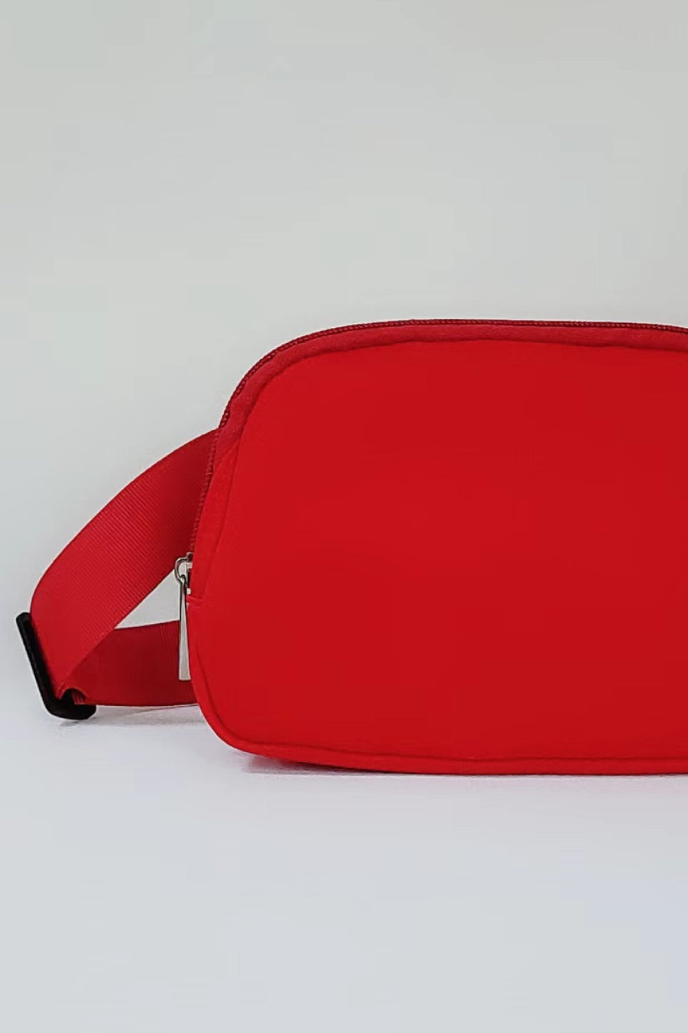 Buckle Zip Closure Fanny Pack