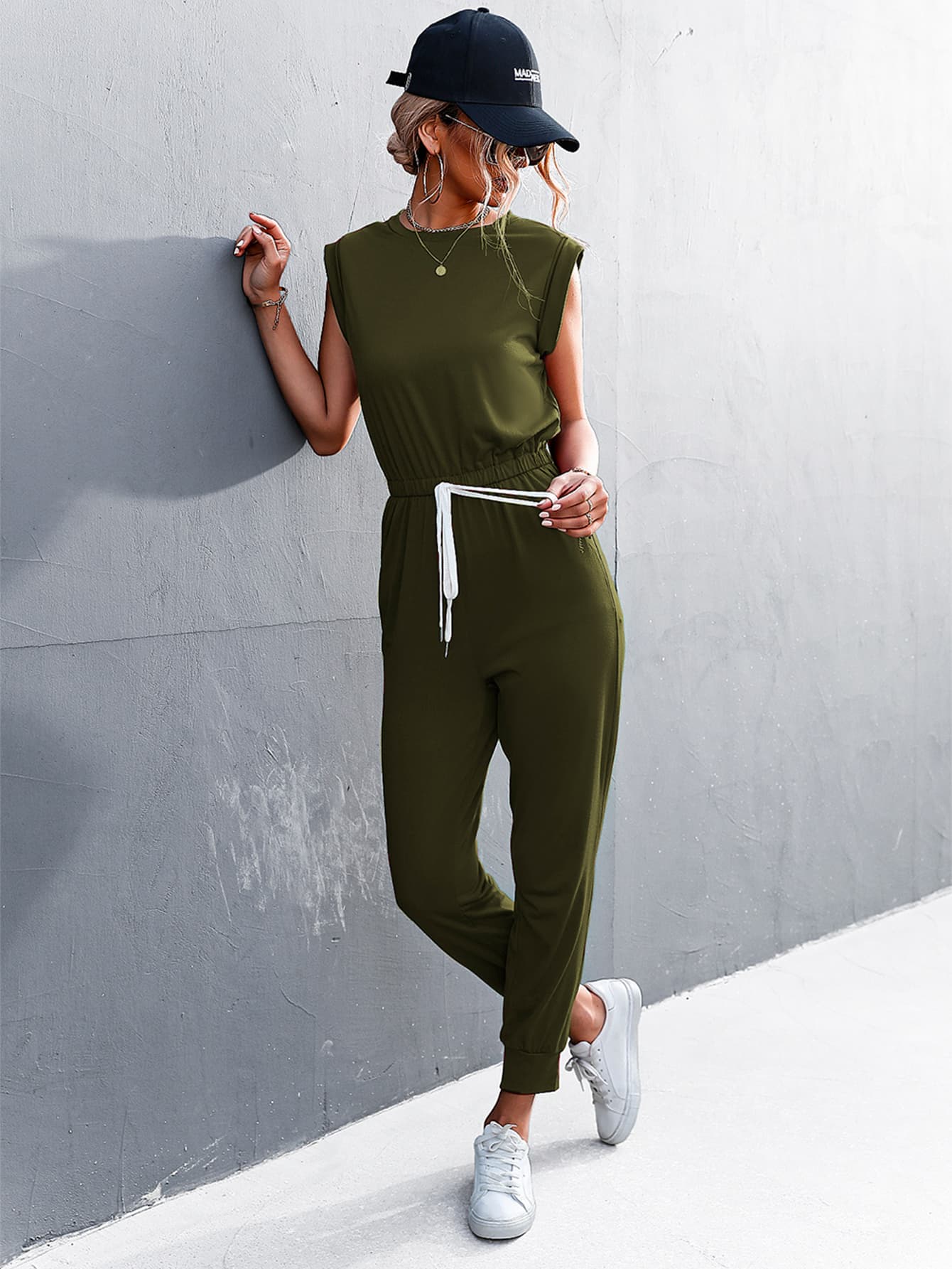 Round Neck Cap Sleeve Jumpsuit